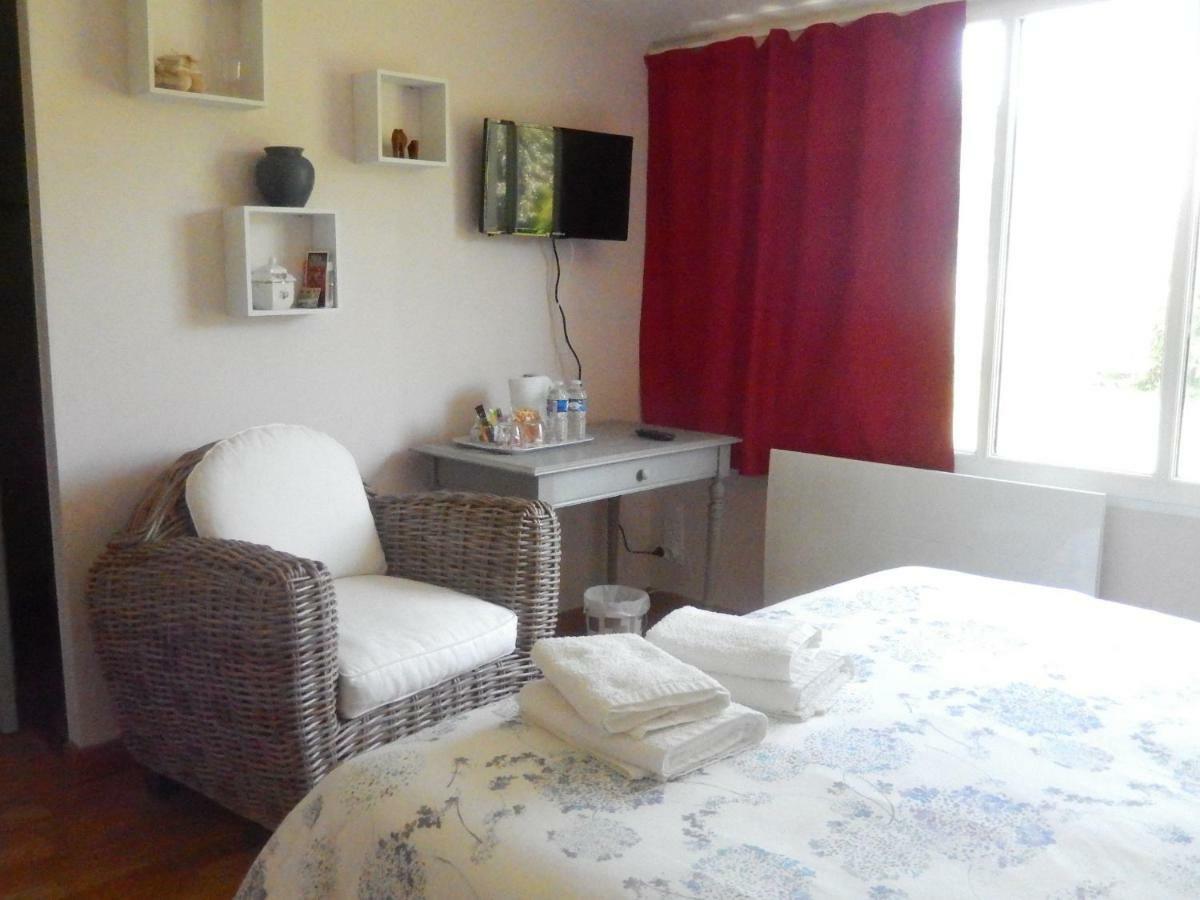 Chambres D'Hote Le Prelude Saint-Martin-des-Noyers Exterior foto